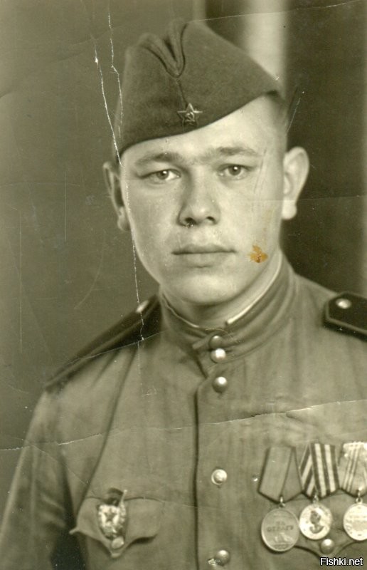 На долгую и незабываемою память Лилии от Коновалова Юры. 25 июня 1946г.