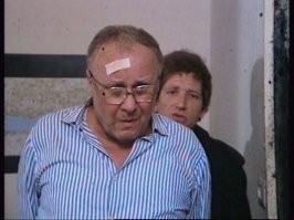 Была ещё криминальная комедия "Игра на миллионы" С Демьяненко, Габриэляном, Петренко(Витя и Голиаф), Шкловским(Здравствуйте,я Ваша тётя)и Мадяровым где Демьяненко играл директора банка.
Также он съыграл небольшую сценку с попутчицей в "По улице комод водили"
И его голосом говорил директор станции дельтопланов из фильма "Без паники майор Кардош"