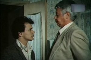 У Габриэляна была еще одна из главных ролей в "Игра на миллионы". Там он сыграл зооработника Максимкина, который не по своей воле оказался втянутый в преступные схемы.