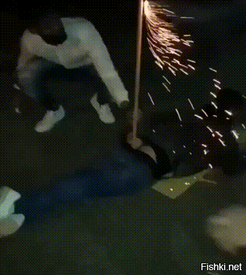 Как не надо запускать фейерверк