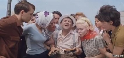 Zip-пакеты вполне современные. По идее должен объявиться владелец, то  есть тот, у кого они купили дом.
Скорее всего "находка" - просто способ легализации черного нала.
Скупить монеты на рынке мелкими партиями за наличные, потом "неожиданно найти"