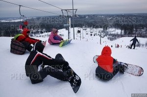 Напопник этот скорее всего для удобного сидения на склоне во время отдыха или ожидания очереди 6а спуск