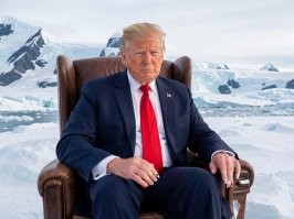 Трамп захотел ногти, как у&nbsp;Ники Минаж
