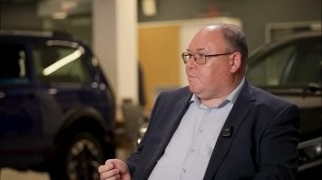 Mercedes представил обновлённый S-Class