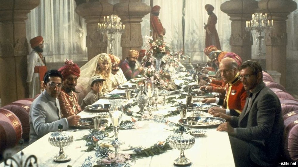 Украл, укусил - под арест: как устроена обезьянья тюрьма