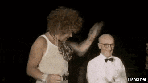 Американский боксер лишился парика во время боя