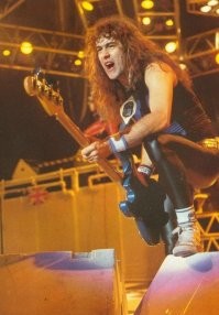 Металл — это не жанр “для всех”, и именно поэтому он так легко превращается в идентичность