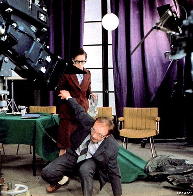 - Как вы себя чувствуйте Анатолий Ефремович?
- По сравнению с Бубликовым - прекрасно!