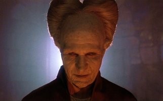 Как это нет жильцов? А я?