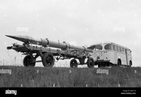 Эмм... одноступенчатая, твердотопливная ракета с классическими аэродинамическими рулями, для вертикальных пусков на высоту около 100 км. Одним словом эти чудо-разработчики заново изобрели старую добрую геофизическую ракету MР-12, которая успешно летала с начала шестидесятых по конец девяностых, пока на смену ей не пришла улучшенная МН-300.