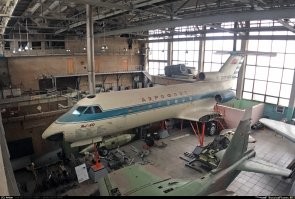 Интересная и насыщенная жизнь выдалась у данного самолета с бортовым СССР -1966, с 1967 года СССР-19661. 
21 октября самолет с регистрационным номером СССР-1966, пилотируемый летчиками-испытателями ММЗ «Скорость» А. Л. Колосовым и Ю. В. Петровым, совершил первый полет.
Ле-Бурже 1967.
В 1967-1968 годах проходил Государственные и эксплуатационные испытания.
С 26 июня 1970 установлен на ВДНХ в Москве в качестве экспоната.
В 1980 году передан в качестве учебного пособия в МАИ, где был установлен в ангаре №1 (2 зал, корпус №14) кафедры 101 (Проектирование самолетов). На июль 2017 года находился в МАИ.