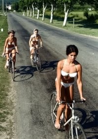 Fat bottomed girls, you make the rockin' world go round...