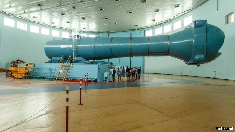 Прошёл предполётную тренировку космонавтов