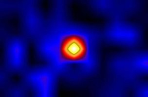 Как по этому, на расстоянии ду}{уялярдов км можно что-то понять...