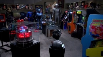 Фанат «Звёздных войн» превратил свою мужскую берлогу в настоящий звездолёт