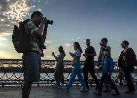 Это я если что . Это меня из конкурирующей фирмы засняли .И даже что то получили .