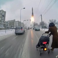 Коляска со стоп-сигналом... Круто