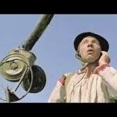 Она же беззубая.