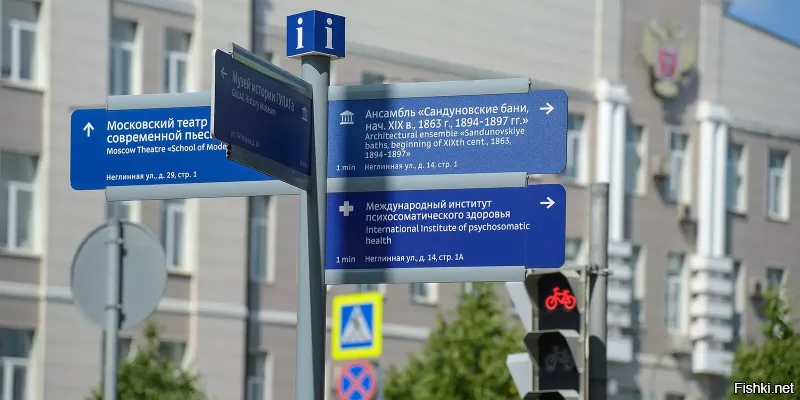 Указатели в городах тоже маркетинговый ход? Или просто для удобства?