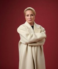 Светлана Пермякова - сегодня выглядит так. Ей 54 года.