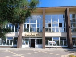 На нашу ДЮСШ№1 очень похоже.