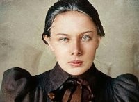 - Наденька, я тут богоду сбгил

- Наденька, куда ты?

- В Шушекское.