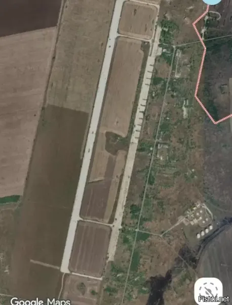 "Циркон" отработал по цели в районе н.п. Буялик Одесской области



Там находится военный аэродром Благоево, ранее считавшийся заброшенным.

В советское время в Благоево базировались самолёты Су-24, МиГ-25 и вертолёты РЭБ. Вероятно, в настоящее время авиабаза может использоваться для пуска БПЛА по российскому Югу.



Источник: Украина.ру 

Информация уточняется и дополняется.