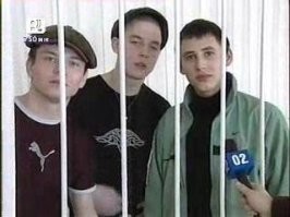17 и тем более 18 лет - это уже не подростки, это уже конкретно тя-тя-тя надолго...