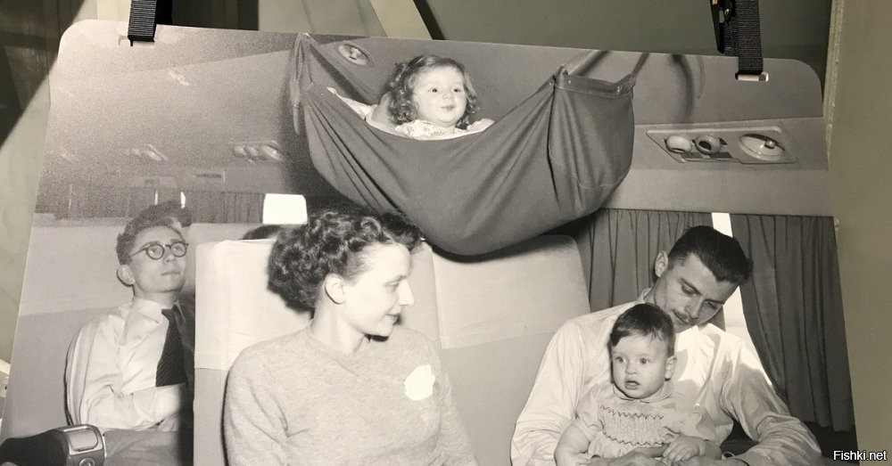 Это 50-е начало 60-х, тогда ещё самолёты так быстро и высоко не летали, да и с самой турбулентностью ещё толком не сталкивались.