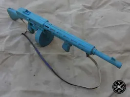 Игрушечное оружие Советского Союза: автоматы