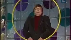 «Товарищи! В зоопарке хищникам не докладывают мяса! Пока не поздно, спасайте хищника!»