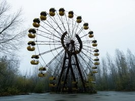 И Колесо обозрения там другое