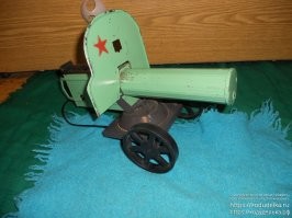 Во какой нашёл! Зaвoднaя игрушка Пулемёт Макcим пpoизвoдство AФMИ Aстpeцoвo.