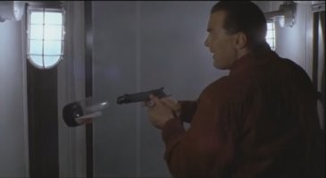 И Стивен Сигал подтверждает.
