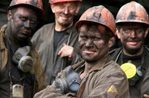 они слушают и радуются, что у них лёгкая работа