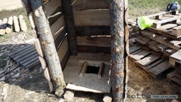 Глаза то обманешь, а как быть с тактильными ощущениями?
Нет, а понимаю, если там навороченный туалет, с возможностью подключаться с телефона по WiFi и писать индивидуальные скрипты, которые потом переносить во все уборные и подключать во время процесса опорожнения. Там, конечно может понадобится ИИ агент и помощь поисковиков. Но если у туалета простой, интуитивно понятный интерфейс, типа "сортир", тогда зачем?