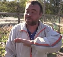 В Узбекистане мужчина избил ребёнка, а затем и его мать