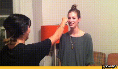 На турнире по пощёчинам один удар закончился сломанным носом