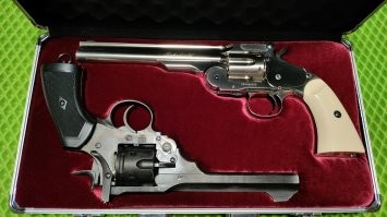 Прикольно. Есть небольшая коллекция, правда пневматика, но всё равно интересно.