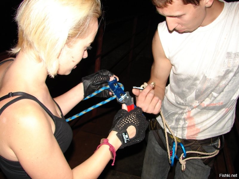 А вот меня десантёр и подвёл
Его просто разорвало