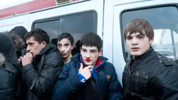 Дагестан и иже с ними нужно колючей проволокой заключить. Вот у нас на районе, пока реально зубы не выбили, в прямом смысле. не поняли, что лезть нельзя. Достали эти приматы. Живите у себя там. Да нет там нигде порядочных людей. У них это в крови. так, что, уважаемые хачи и так далее - помните, что вас с большой вероятностью могут отмудохать. Как макак. И они должны всегда выглядеть так