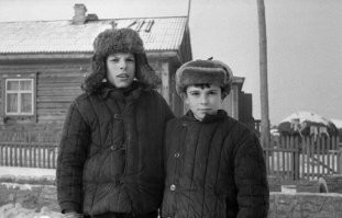 Блин, щас телагу нормальную, на ватИне хрен найдешь!? Продают какое то говно камуфлированное на синтепоне!