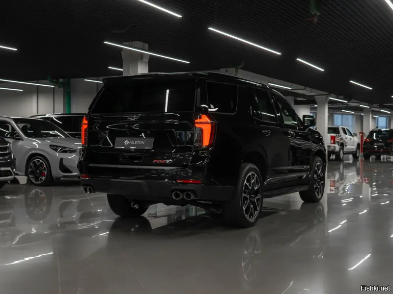 Большенство не дутых, высокообъемных движков на 6 и 8 циллиндров выносливые и долговечные! Немцы и японцы от них отказываются в угоду экобреду, электричкам и турбированным моторчикам по 2 литра! Только американцы кладут на этот экоскулеж и продолжают впихивать в достойные машины, достойные движки! Вот например ТАХО 24-26 модельного года! 6.2/426 л.с./623 Н-м! Вещь!