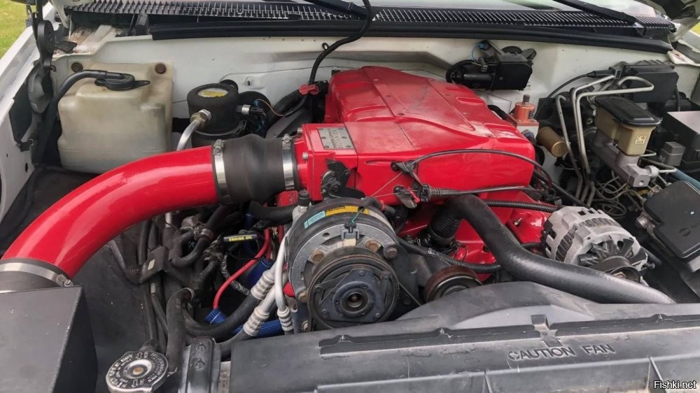 Есть недостижимая мечта  
GMC Suburban Lingenfelter 9.9 L