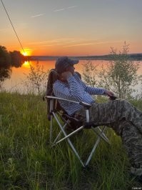 Для настоящего рыбака
у- (во-) дочка нужна, да река!