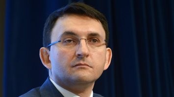 похож.. одно лицо