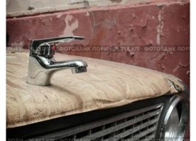 Это правильный олень на правильной Волге. 

А тут такой надо: