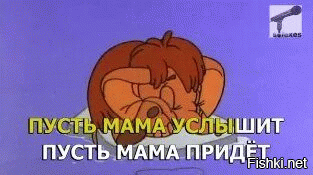 Парни устроили заплыв на льдине