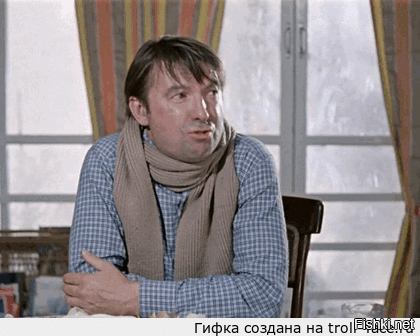 Гаишник догнал мотоциклиста-нарушителя, но забыл поставить машину на ручник