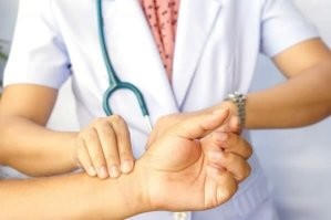 Демотиваторы от 2010 года